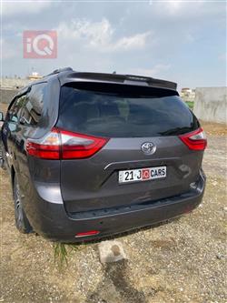 تويوتا سيينا